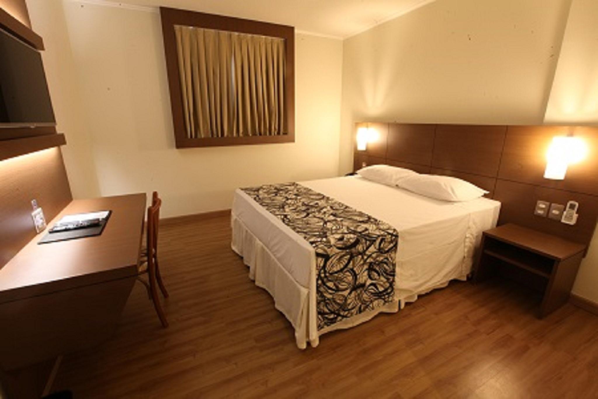 Hotel Caiuá Cascavel Esterno foto